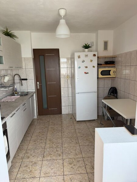 Rahova, Liceul Bolintineanu, str. Vicina, ac, tv, ocazie!